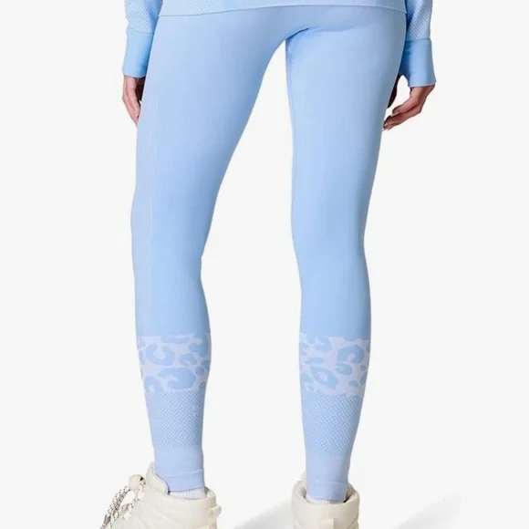 Sweaty Betty Light Blue Leggings - Picture 3 of 14